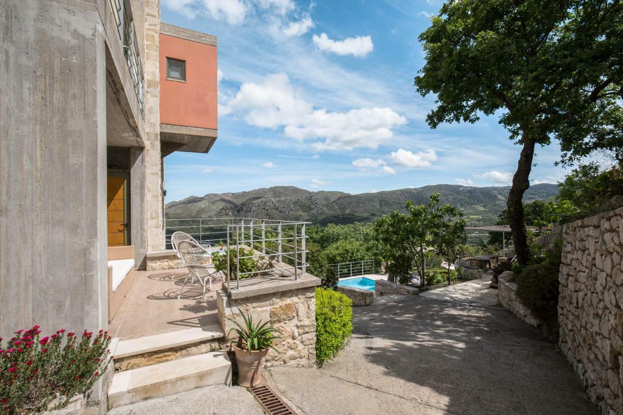 Anna Boutique Villas Mixórrouma 외부 사진